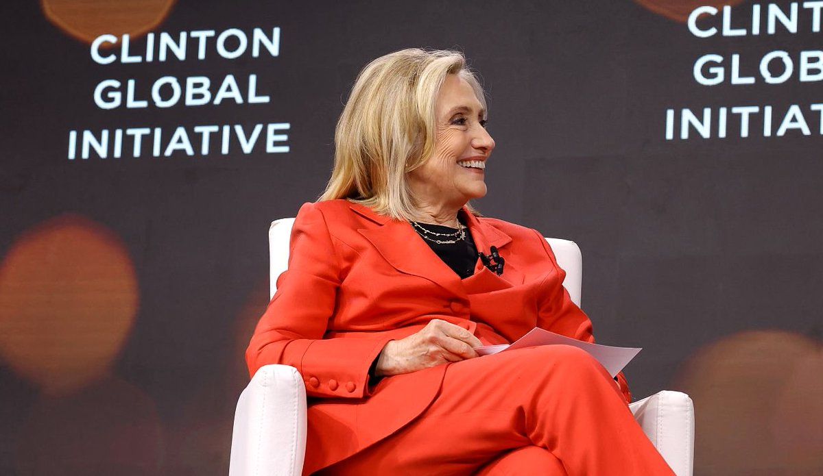 78 never looked so good 🔥
Happy Birthday <a href="/HillaryClinton/">Hillary Clinton</a> 
Thank you for everything you are and everything you do ❤️