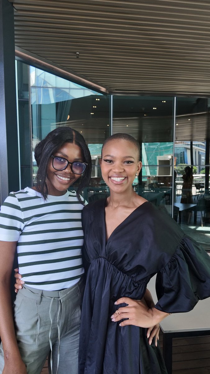 _zanelephakathi's tweet photo. Had breakfast with the queen herself ๐ Oh @QMazaleni36754 , you are truly a force! Wishing you an amazing reign, may it be filled with purpose, grace, and unforgettable moments ๐โจ
#QueenEnergy #ReignWithPurpose #MissSA2025 https://t.co/S8SyPQv0NK