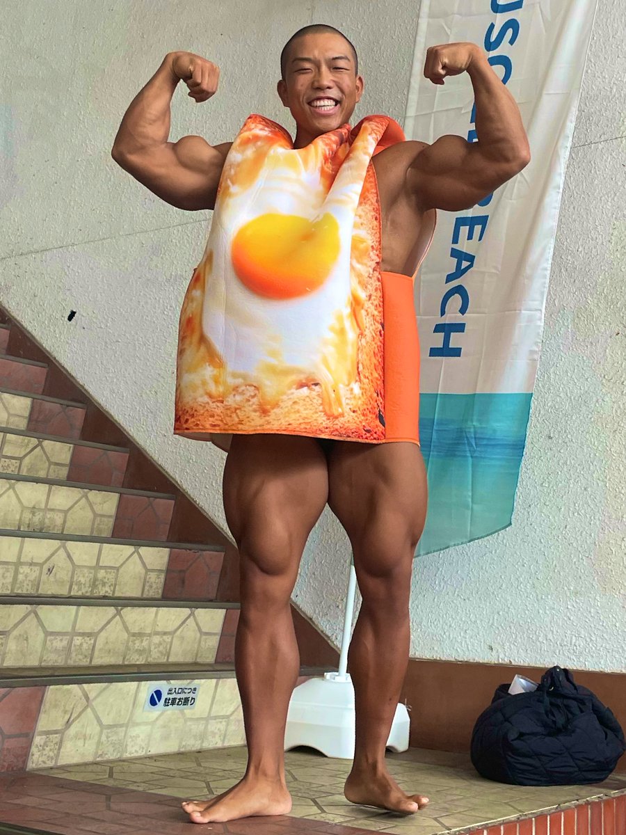 neko_fit's tweet photo. とあるパンマルシェにて
パンになった日本トップボディビルダー https://t.co/ca09zEInuj