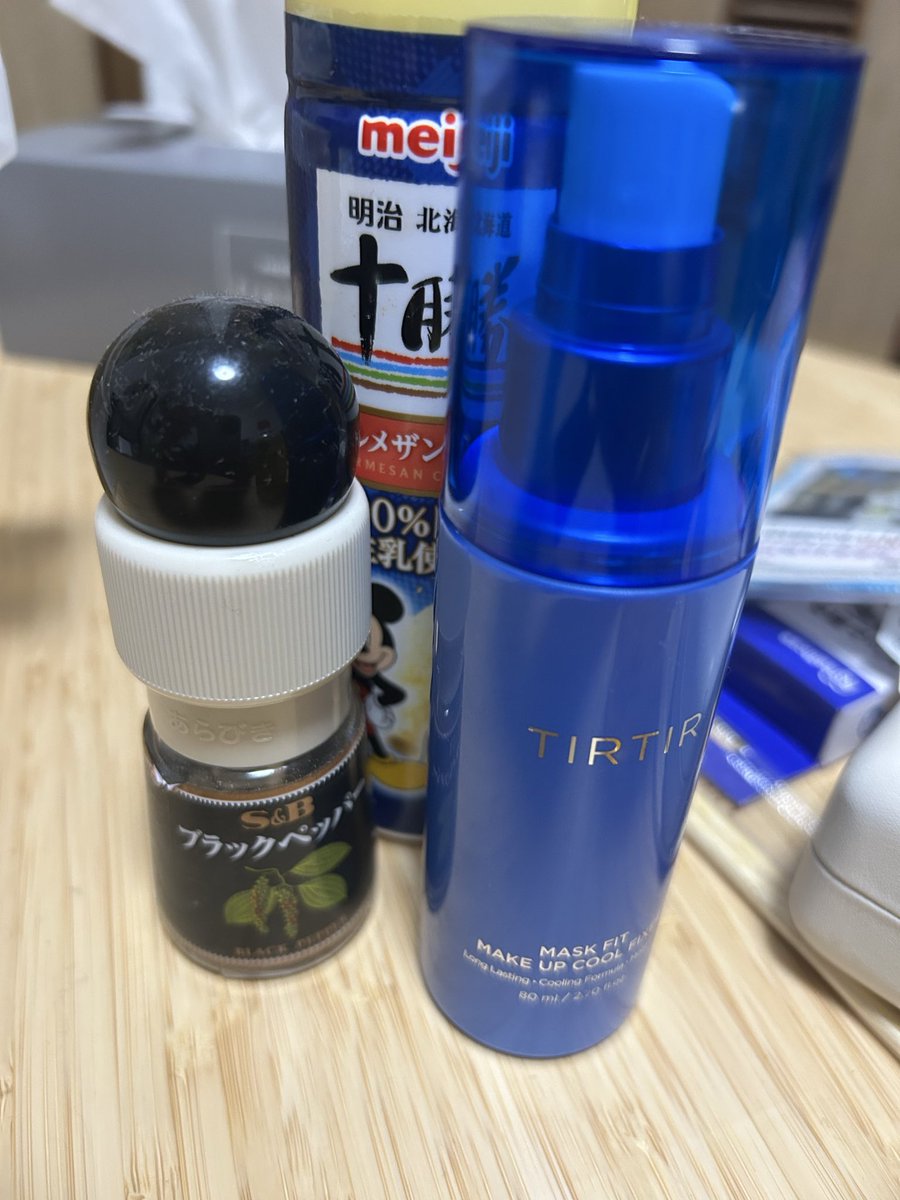 mokmok_morupe's tweet image. èª¿å³æãšäžç·ã«ã¡ã€ã¯ãã¹ã眮ããŠãã®ãã°ããé£ã¹ãã(çä»ãã)
