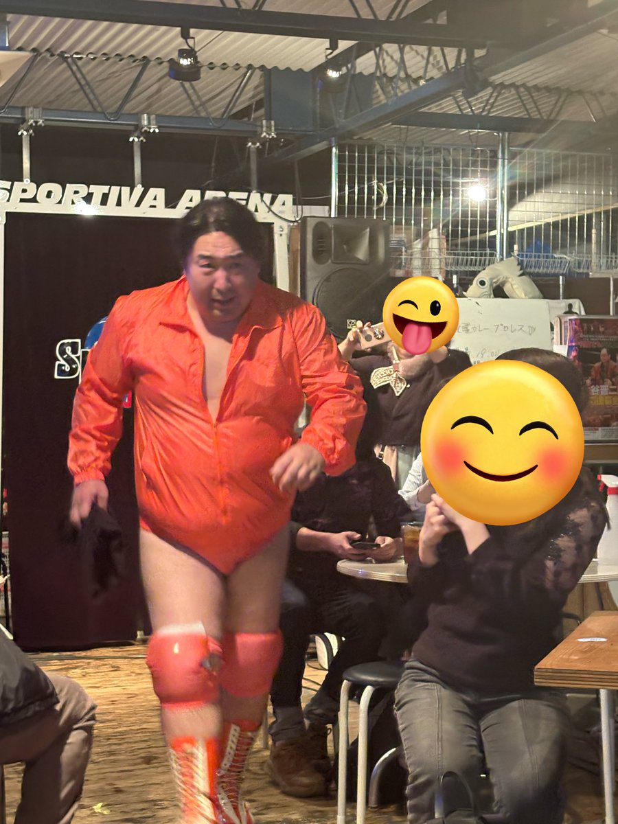 6EOCbw0RZbsJPgK's tweet image. #カレーちゃんこ
#スポルティーバ
#小橋太っ太
金曜日にスポルティーバ開催のプロレス者の宴で販売されたカレーちゃんこ。太っ太さんがアドバイスされて作られたそう。触発され友達の元レスラーさん流のを教えてもらい自宅で調理。美味しいし暖まるね😋