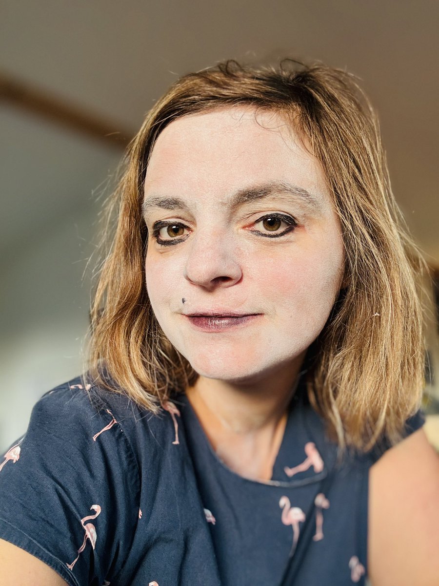 Hier nous étions dans le Gisombre et j’étais une fantôme 👻

Reprise de la sortie ce soir ! 🎲
#Donjonsetdragons #Jeuderole