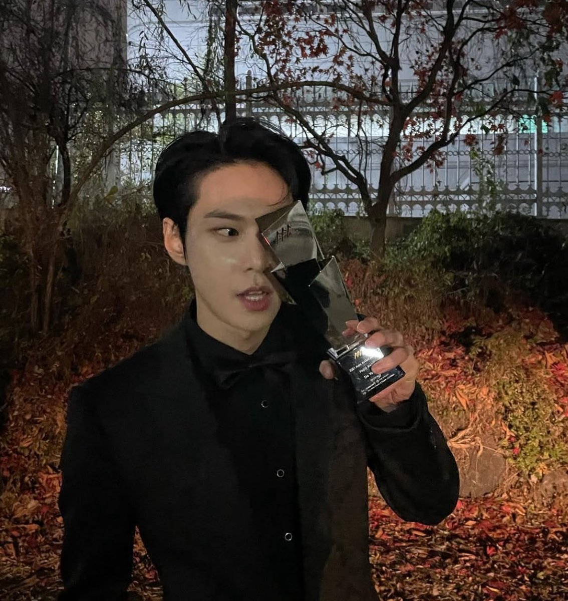 all4do0's tweet image. 상받으면 이래 좋아하는 우리도영이 트로피 또 쥐어줄사람
#도영 #DOYOUNG #MAMAAWARDS #2025MAMAAWARDS #2025MAMAVOTE