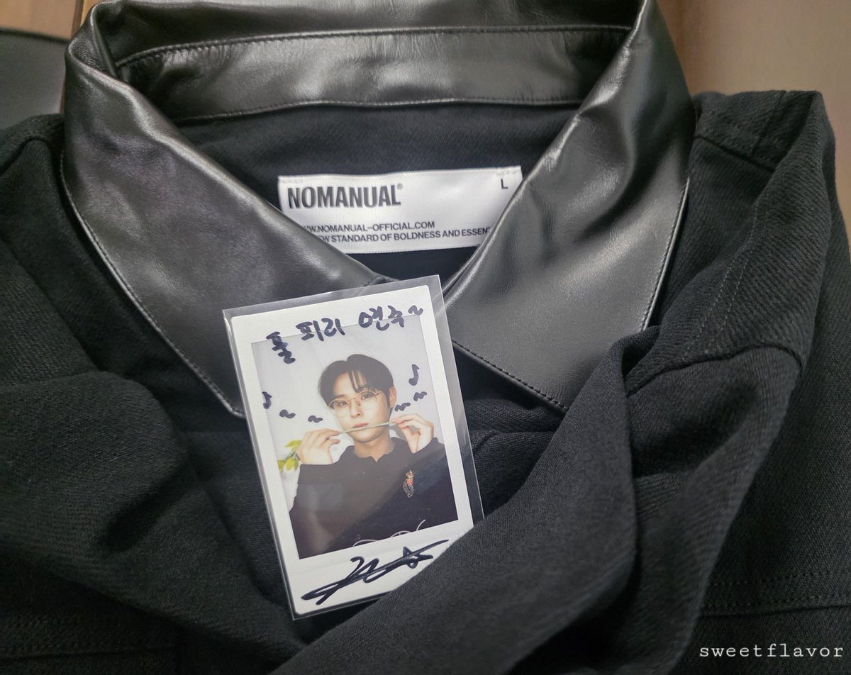 9월 컴백 소식 듣기 전에
지나가다 예뻐서 샀던 거
민규가 입으니깐 이쁘다♡