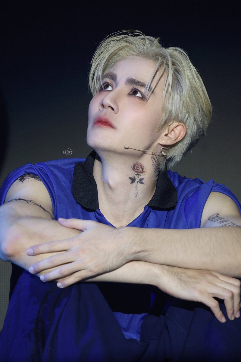 ตอนการละคร ละพึกมานั่งจ๋องอยู่ตรงหน้าให้นี่ทำอะไรล่ะ..
ก็รัวทุกอิริยาบถของลูกชายไปเลยจ้ะ

ZEENUNEW 2ND CONCERT
#ZNNCrazyInLoveConcert
<a href="/zee_pruk/">Z</a> #ZeePruk #ZeeNuNew