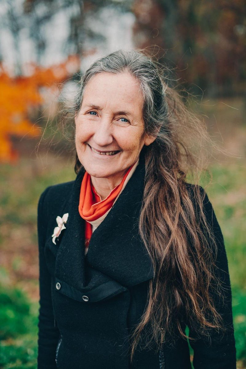 MindMatter28's tweet photo. Meet the 71-year-old woman who can cure any disease:

Barbara O'Neill.

She’s the world's #1 holistic doctor.

Here are her 7 controversial rules for superior health &amp; longevity:

1) Carbs make you fat, not fats: https://t.co/Ccy5QFbAqG