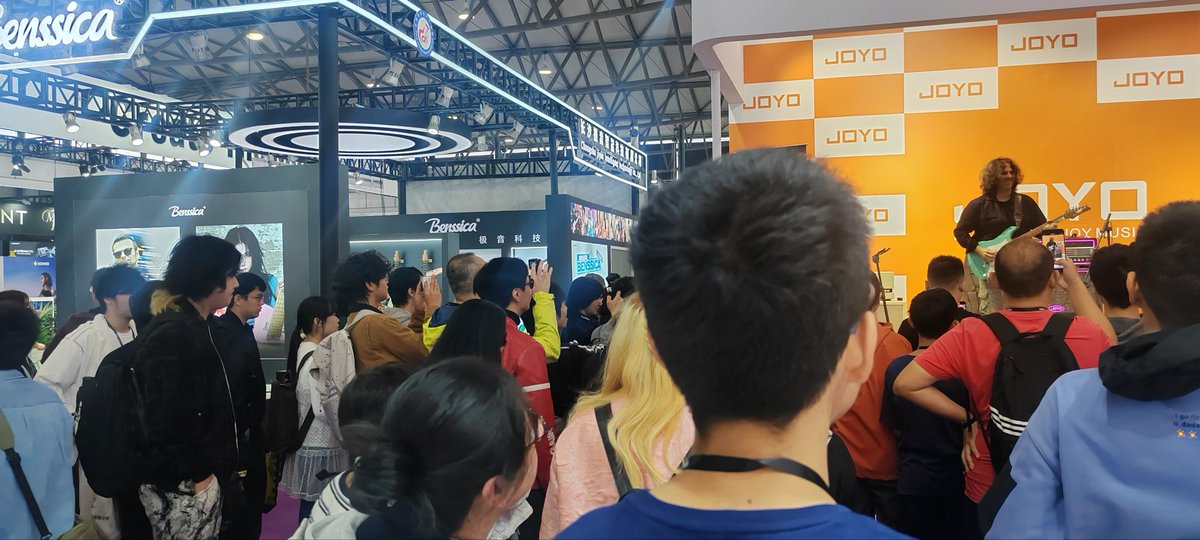 JDECASTROJOPI's tweet photo. Music China 2025
Un año más disfrutando de mi familia @JoyoTechnology 
A por más. https://t.co/gRmNsTgIyY