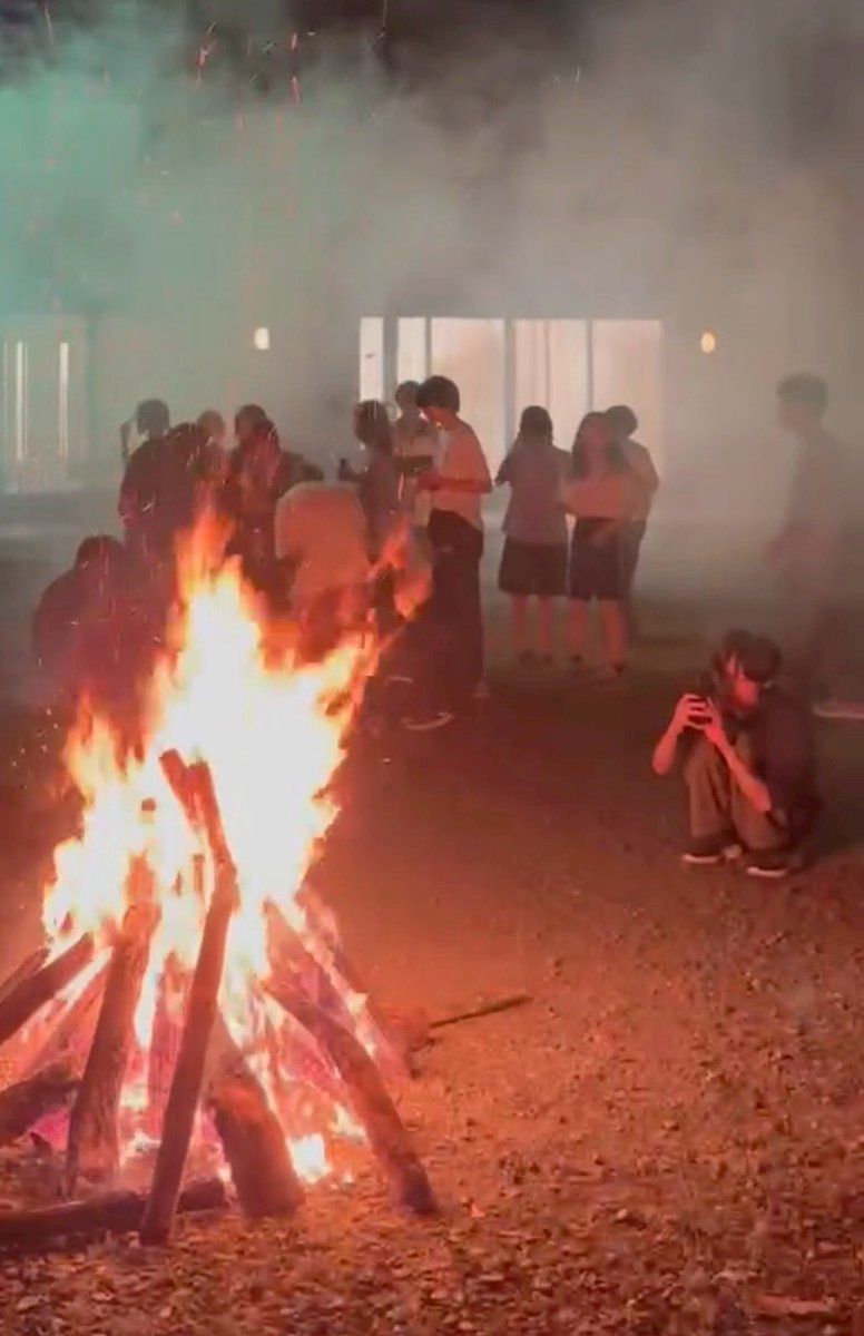 HelloRegend's tweet image. 【演者紹介⑨】

①ソア橋
②島守、服部
③筑波大学お笑い集団DONPAPA
④ボーナスタイム中

ご予約はこちらから！
⬇️
tiget.net/events/435932