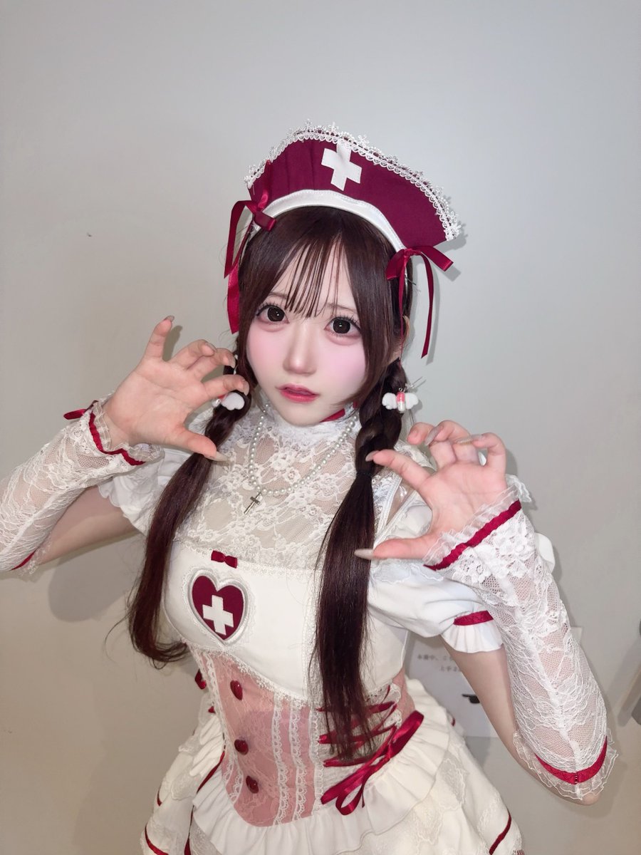 夜光性アミューズ 水萌しゅる サイン入り デカ旗 よるあみくじ ガラポン 水萌しゅる【よるあみ】 (@shuru_yoruami) / Posts / X