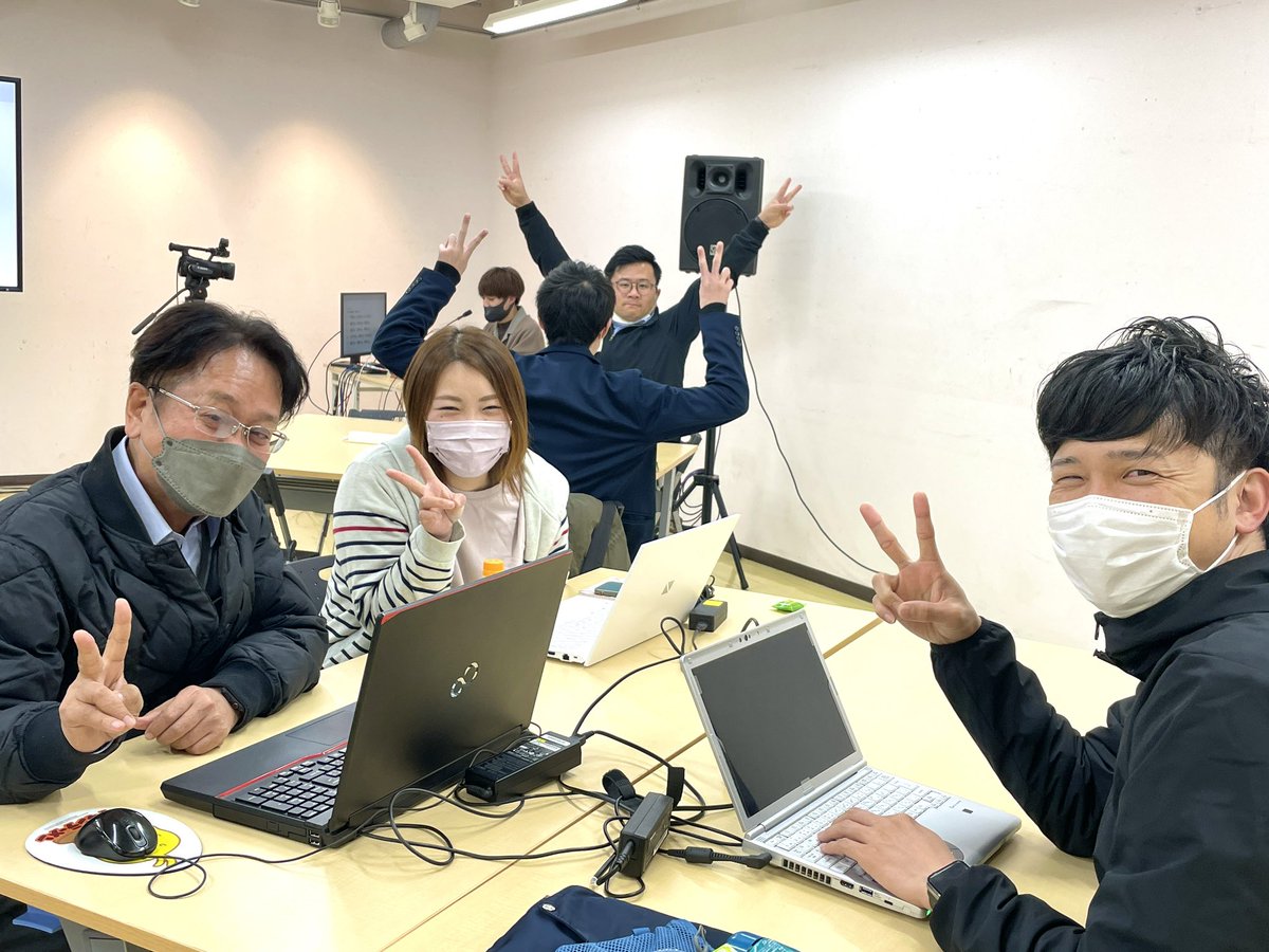 sunabacoamakusa's tweet image. “プログラミングができる人”が求められているのではなく、
“課題を見つけて解決できる人”が求められている。
実はプログラミングはそれを自然に身につけることができます。
誰かの「困った」を、あなたの手で変えられる時代です。
 #SUNABACO
 #天草