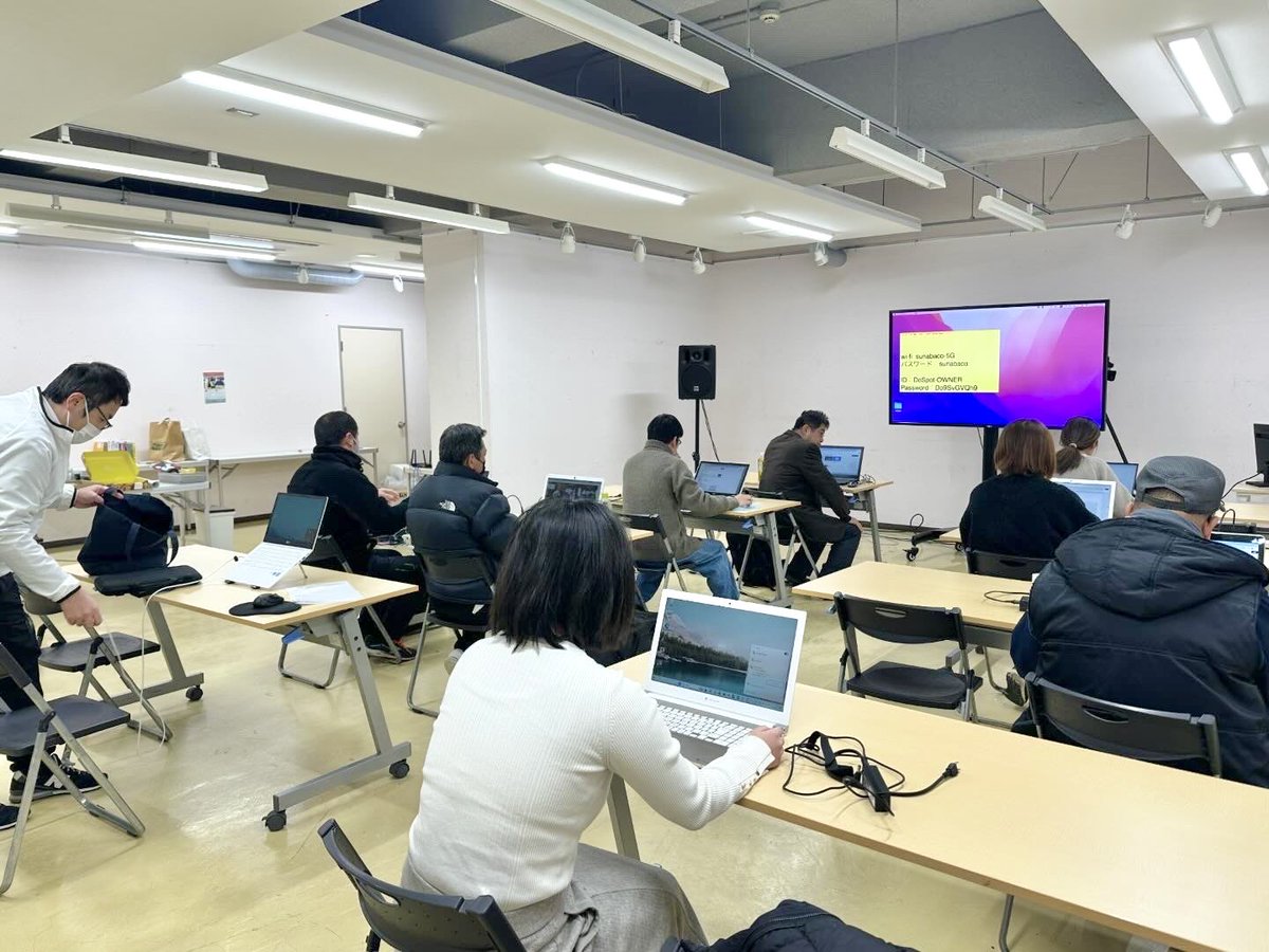 sunabacoamakusa's tweet image. “プログラミングができる人”が求められているのではなく、
“課題を見つけて解決できる人”が求められている。
実はプログラミングはそれを自然に身につけることができます。
誰かの「困った」を、あなたの手で変えられる時代です。
 #SUNABACO
 #天草