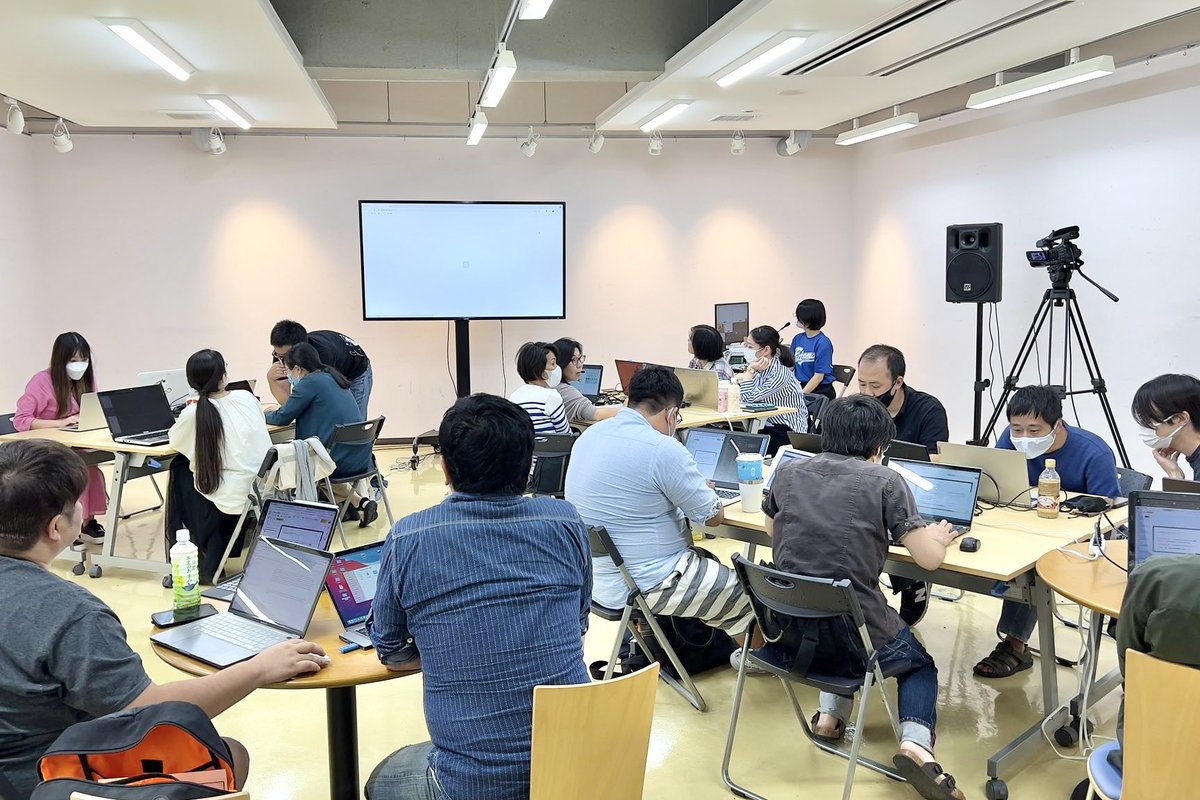 sunabacoamakusa's tweet image. “プログラミングができる人”が求められているのではなく、
“課題を見つけて解決できる人”が求められている。
実はプログラミングはそれを自然に身につけることができます。
誰かの「困った」を、あなたの手で変えられる時代です。
 #SUNABACO
 #天草