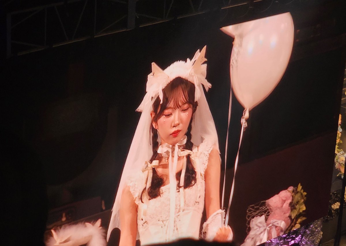 美雨ちー美しすぎたよ。
可愛かったほんとにぃぃぃ
もーっと見たかった(；；)🤍🤍