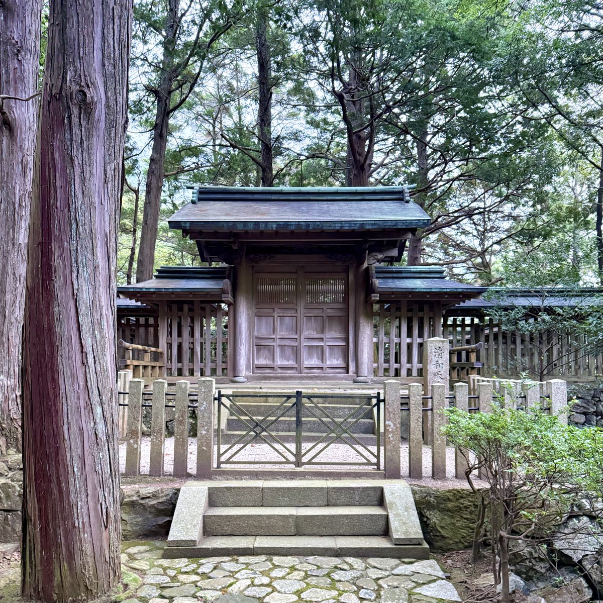 みりん 木製伝統建物模型 郡之禅守 守礼門 木製伝統建物模型 郡之禅守 守礼門