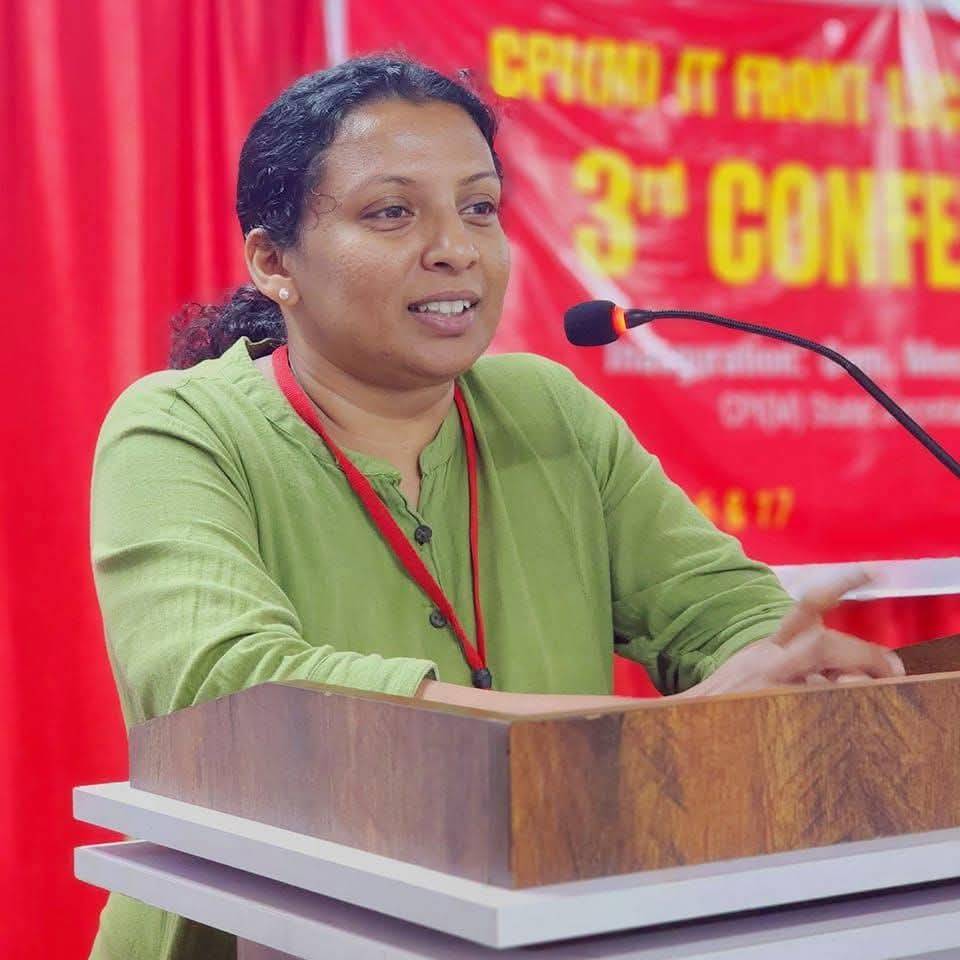cpimspeak's tweet photo. We condemn the arrest of #CPIM activists Chithra Bhanu and Suhas Adiga in Bengaluru. They were campaigning for a massive protest planned by the @cpimkarnataka State Committee on December 21 on people's issues. They have been in the forefront of highlighting problems of IT Sector workers and mobilising against increasing work hours in the sector.

Both comrades were arrested last night and are yet to be released. No one is being allowed to meet them as well. The Congress government in Karnataka is trying to suppress people's voices. Such authoritarian moves to stifle protests cannot deter struggles for justice. It will only strengthen the resolve to resist draconian anti-people moves.