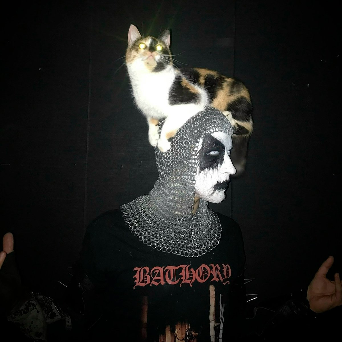 OmarNachtgarm's tweet image. New album "Bastards Dance" from @kristailer.band out now!

#BlackMetal #MedievalMetal #PunkMetal #Kristailer #BastardsDance #UndergroundMetal #RawBlackMetal

Bandcamp: kristailer.bandcamp.com/album/bastards…

Spotify: open.spotify.com/artist/12opyJ7…