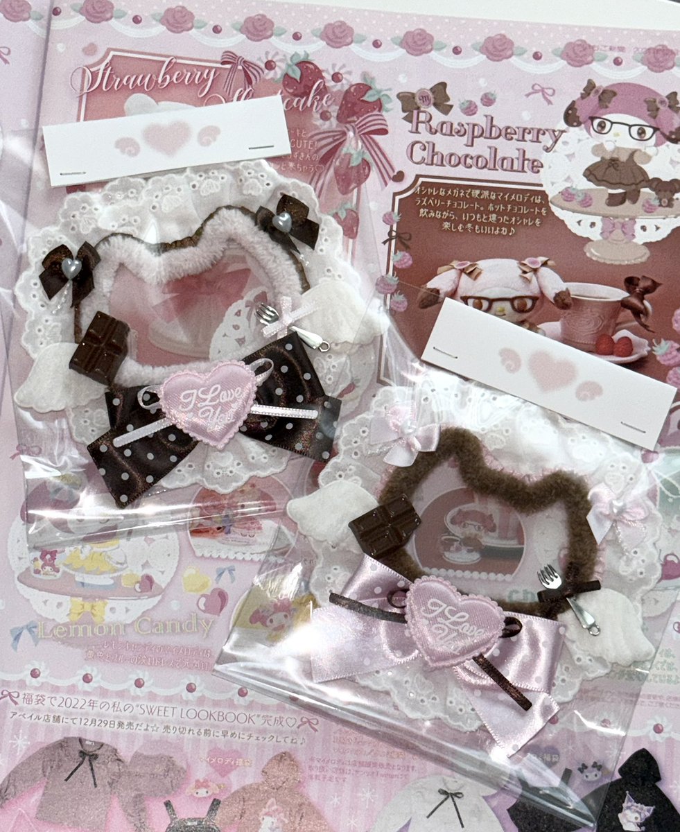 많은 문의를 주셨던 이전 마켓 디자인들도 업로드 되어있어요❤︎