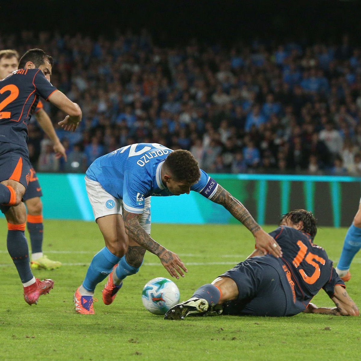 The penalty was a scandal, no doubt — but our second-half performance was just as bad.

Refereeing inconsistency aside, the attitude wasn’t there. A night to move on from. 

 #NapoliVSInter #InterWorldwide #SerieA