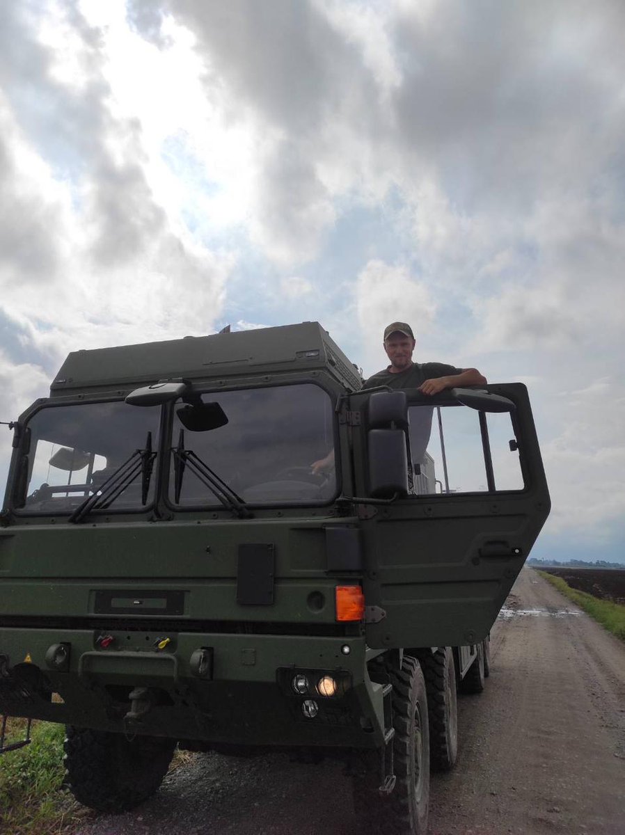 deaidua's tweet image. The 11th Anti-Aircraft Missile Brigade has shared very rare images of an IRIS-T SLM reload vehicle with us (this marks the 4th time I've seen such a vehicle in Ukraine in 3 years). Vadym, who can be seen in the images, states that he mostly transports missiles at night.