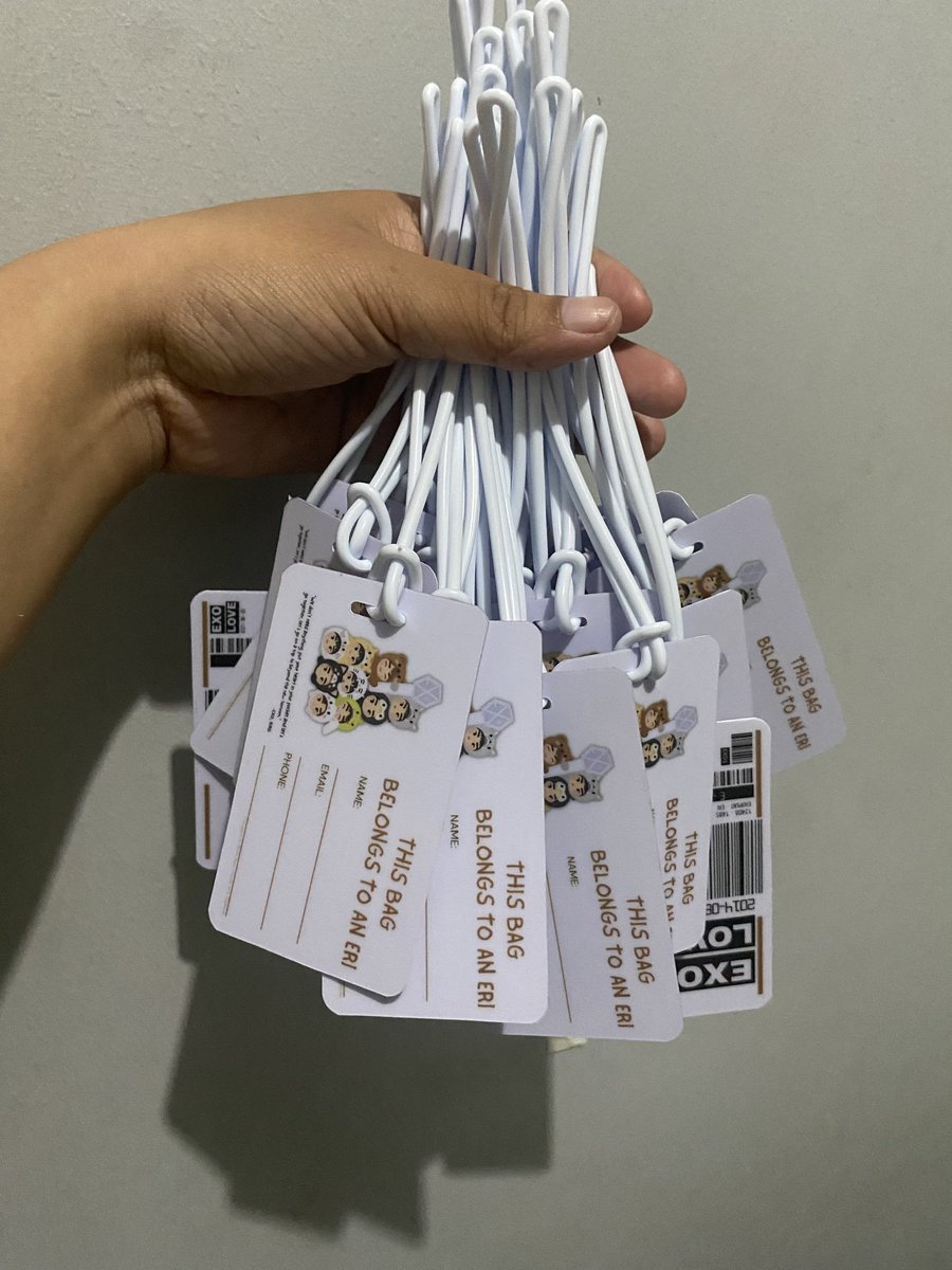 kpopandadavao's tweet image. 🎉 NEW ITEM - CUSTOMIZED BAG TAG🎉
* any design will do
* standard size

🛒To order, send us a message
#customize #print #giveaways #freebies #personalize #bagtag #tag