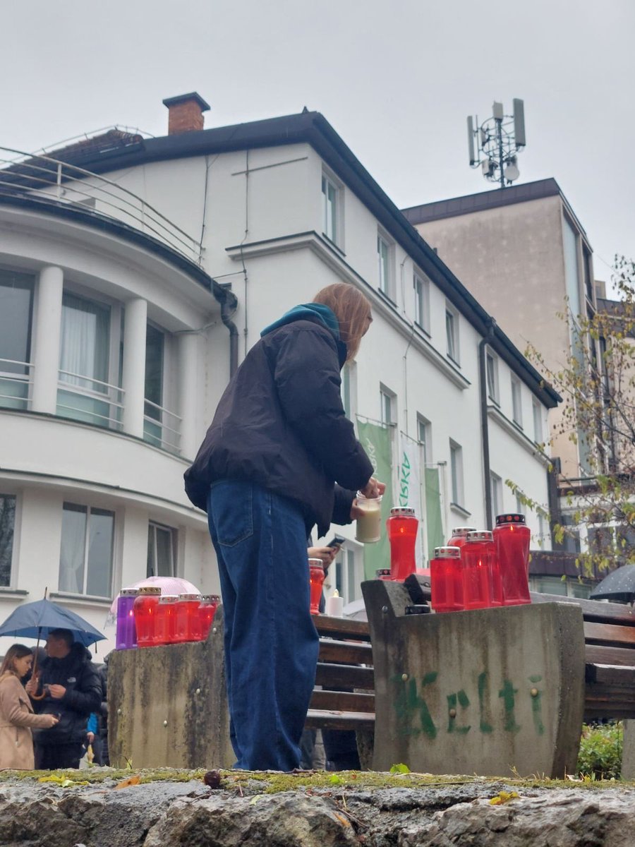 Nika Kunaver tweet media