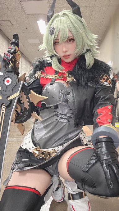 Twitterのコスプレ画像19