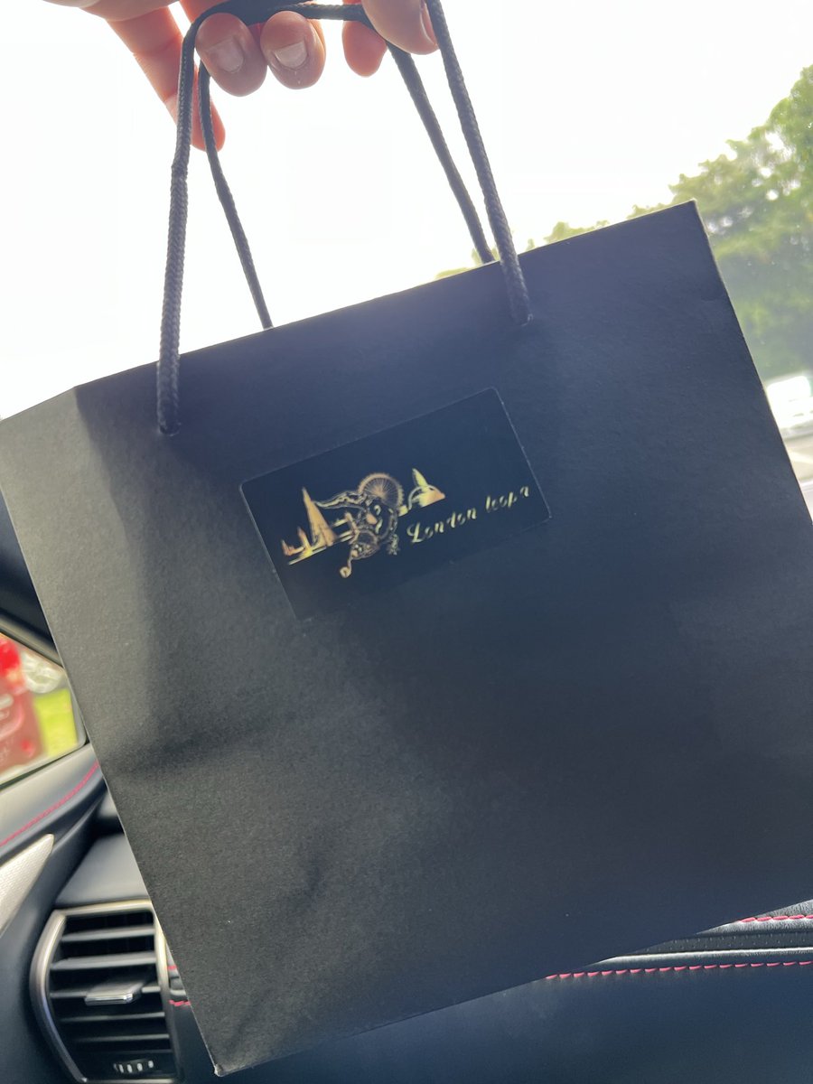 oki_reptile's tweet image. 🔥イベント参加🔥
〜第12回沖レプ〜

沖レプ初参加！
幅広いバリエーションで見てて飽きないイベントで最高でした😆
今回はご縁があり@Londonleopa さんで成体を迎えさせてもらいました‼︎
どの子も最高峰で目移りして大変でした😂
次回沖レプも参加予定だそうで
皆さんも機会があれば是非！
#沖レプ