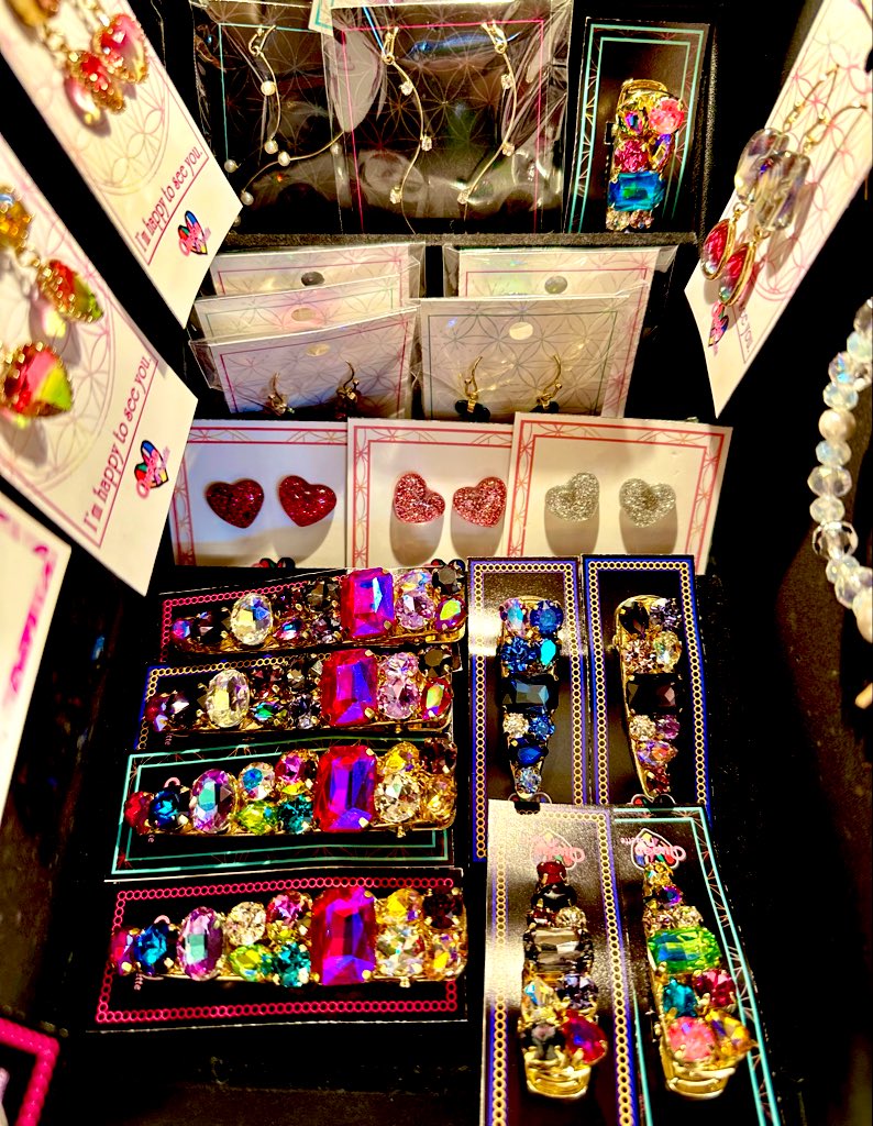 QueenRosette tweet media