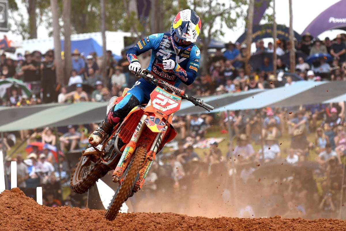 mxgpstatistics's tweet image. MX2 GP Manche Overw. '25 na R20: 
23x KTM
13x Husqvarna
2x Triumph
1x Honda-Yamaha
#MXGPStatistics #Beup2date #PoweredbyKEMCO #Motorsport #MXGP #Motocross #MXGP 📷 #JPAcevedo