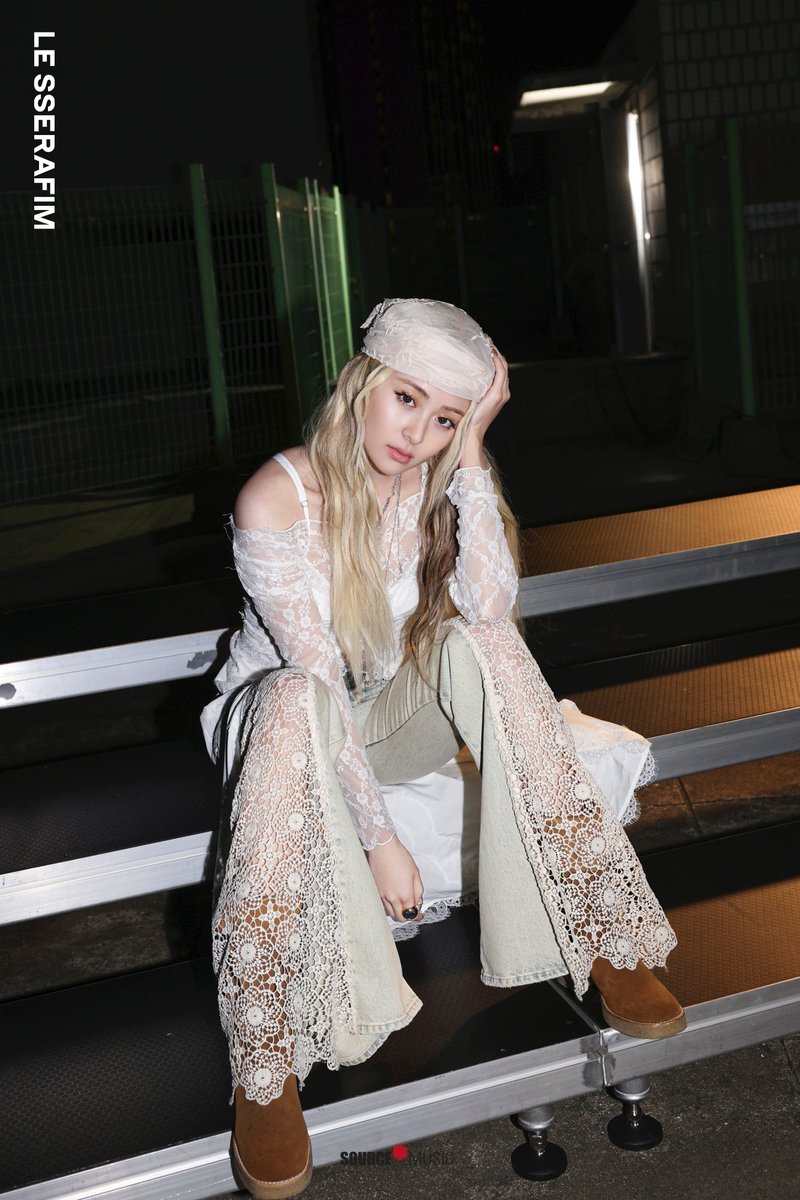 Olomon uchun katta osilgan kokraklar Ayol zoravon orgazm video