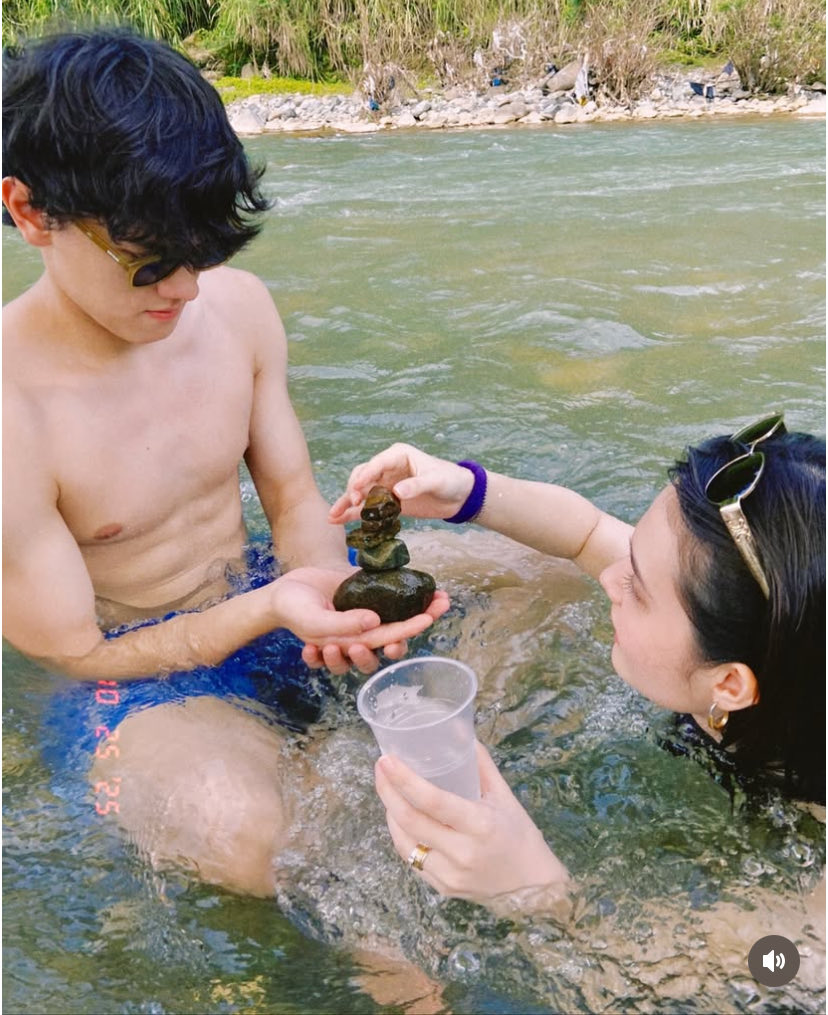 spicycoc0a's tweet image. Ship so good, it actually sailed irl 🩵