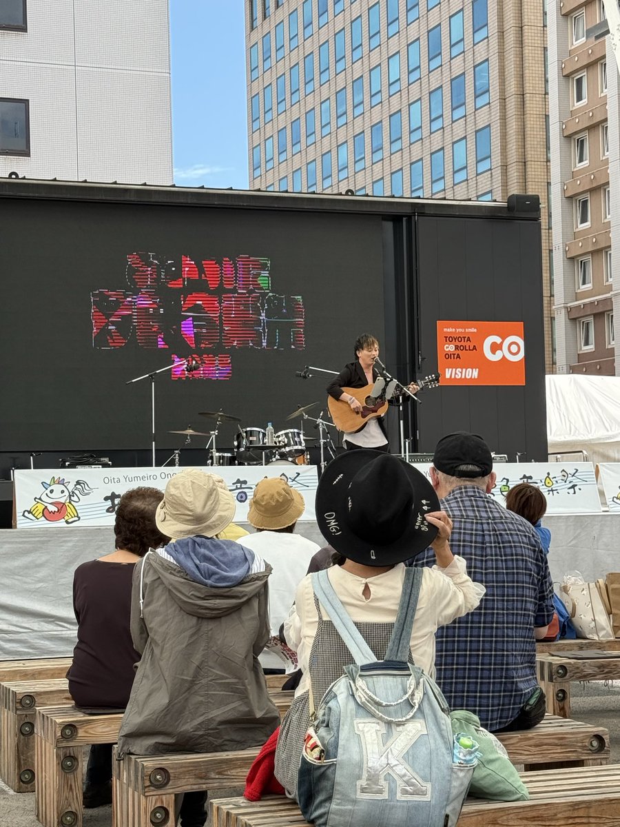 an_miho1001's tweet photo. おおいた夢色音楽祭2日目。

中村慎吾くん、Toimoさん、MISO-SHIRU、Blue Tiara、田口さん等…
(通りすがった人も含めたらもっと！)

2日間途切れることない嬉しい再会や、同窓会のように街中の音楽と集まったみなさんと幸せな時間を過ごせて感謝。

また明日からがんばれる。

#夢色2025 #夢色音楽祭 https://t.co/4hJriSeWyZ