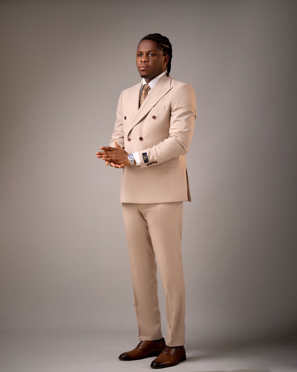 ashernkiine's tweet image. Ask me for 2 things you need urgently from now till 7pm Good luck.