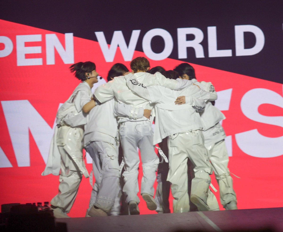 rikittalgi's tweet image. 2022 → 2023 → 2024 → 2025
MANIFESTO → FATE → FATE PLUS → WALK THE LINE

22년 9월~25년 10월 3년간 4회 투어 총 96회 공연이라니.. 이제 진짜 다 끝났다아아
우리 이픈이 그동안 정말 너무너무너무너무너무너무너무 수고 많았어 🫳🫳🫳🫳🫳🫳🫳