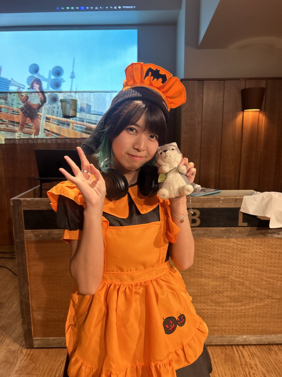 オオカミのぬいぐるみと記念写真！
オオカミちゃんを食べちゃうぞ！
って言ってます
<a href="/yuixrab/">難聴うさぎ®︎🐰🦻</a>