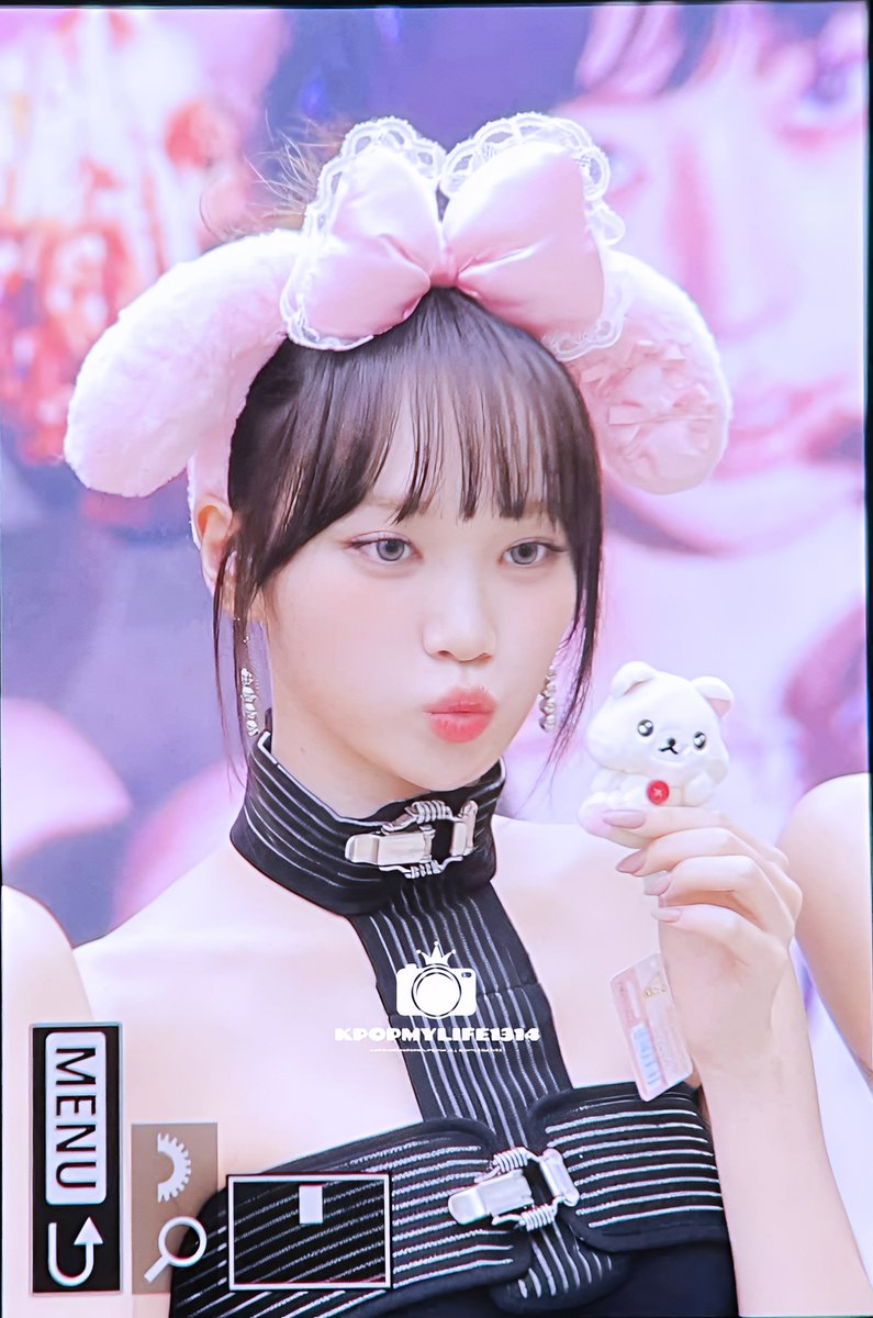 wcwk3170's tweet image. 251026 🐯 #르세라핌 #LESSERAFIM #김채원 #KIMCHAEWON