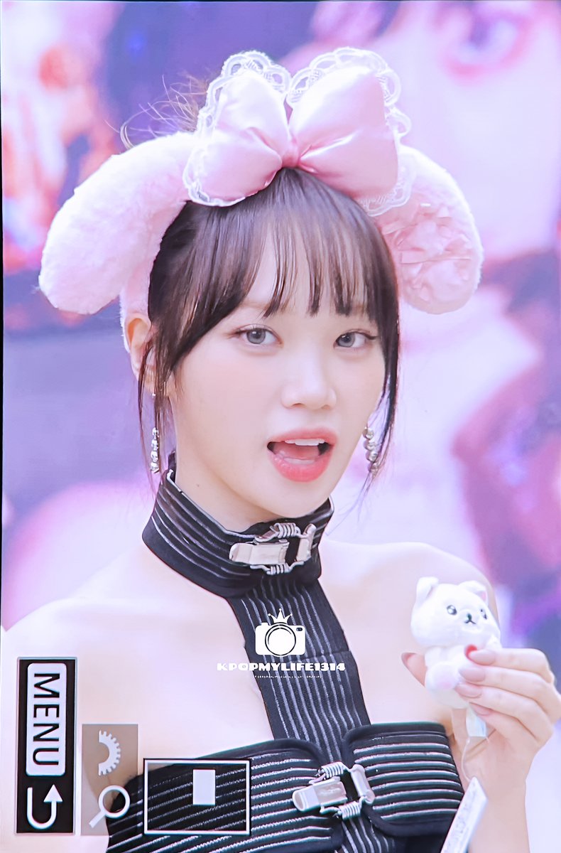 wcwk3170's tweet image. 251026 🐯 #르세라핌 #LESSERAFIM #김채원 #KIMCHAEWON