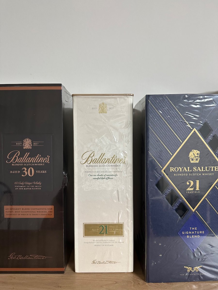 나도 네토 택시  도전해봐요~~
새로 출고한 기념 으로 네토 택시 입니다
처음 고객 분에게는 3가지중 한가지를 선택 할수 있는 선물도 증정 해드려요^^
#네토 #부부 #커플 #네토택시