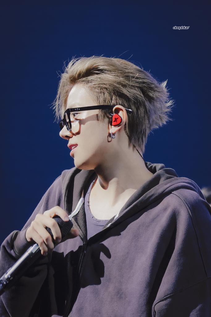 deepblue__hs's tweet image. 251026 Walk the Line FINAL

#희승 #HEESEUNG #엔하이픈 #ENHYPEN