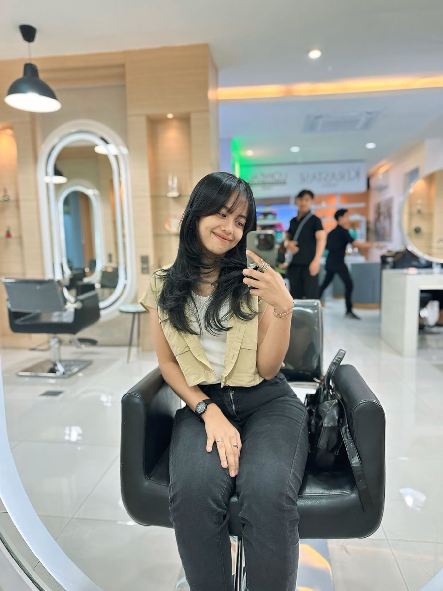 Akhirnya mekeneh potong rambut 🤘🏽