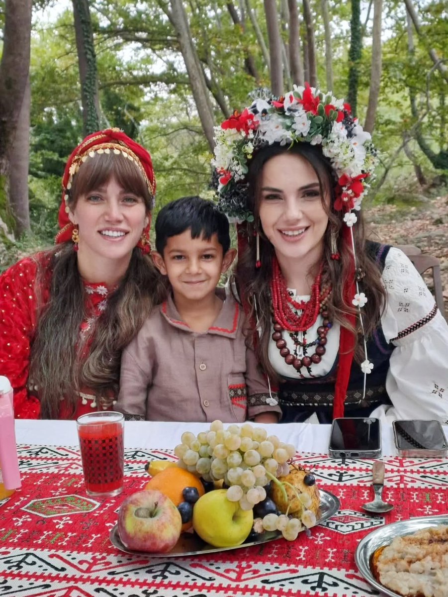 Aylamaz'ımın güzelliği😍 Tam bir balkan gelini olmuş🫠🤍💗 #YağmurTanrısevsin