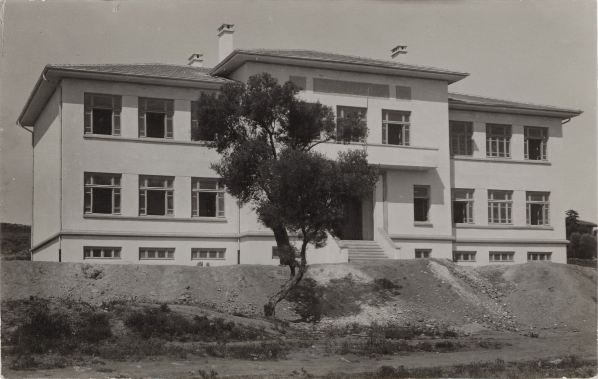 Pendik Merkez İlkokulu, Pendik