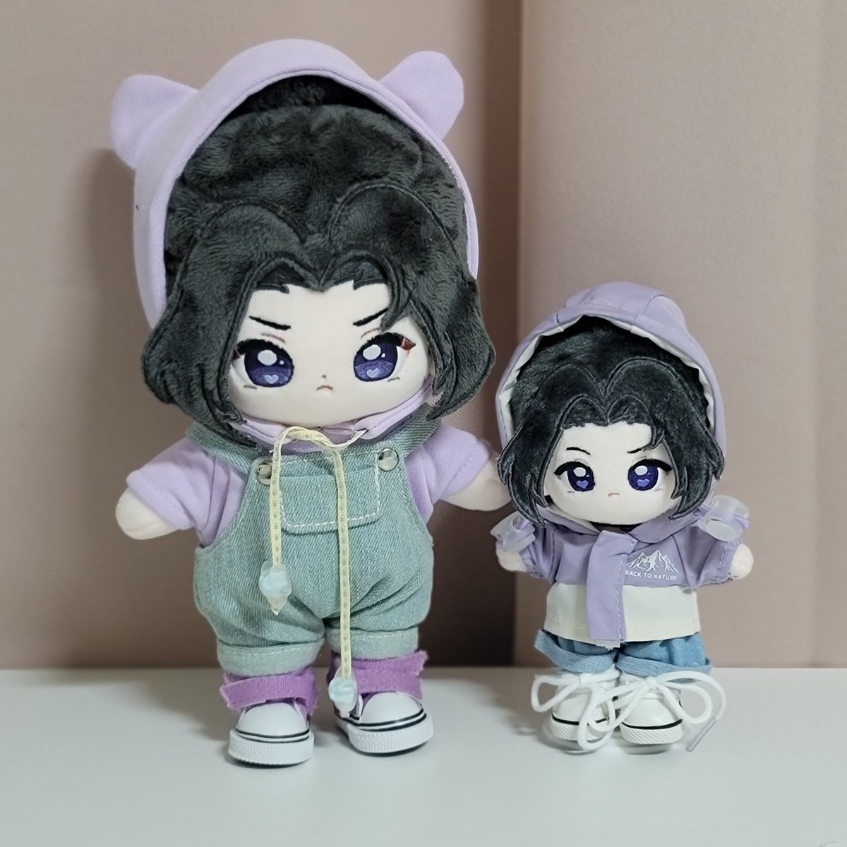 knack_mdzs's tweet image. 현패 징징선배는 후드티를 좋아해💜
(만두가 너무 크잔ㄴ