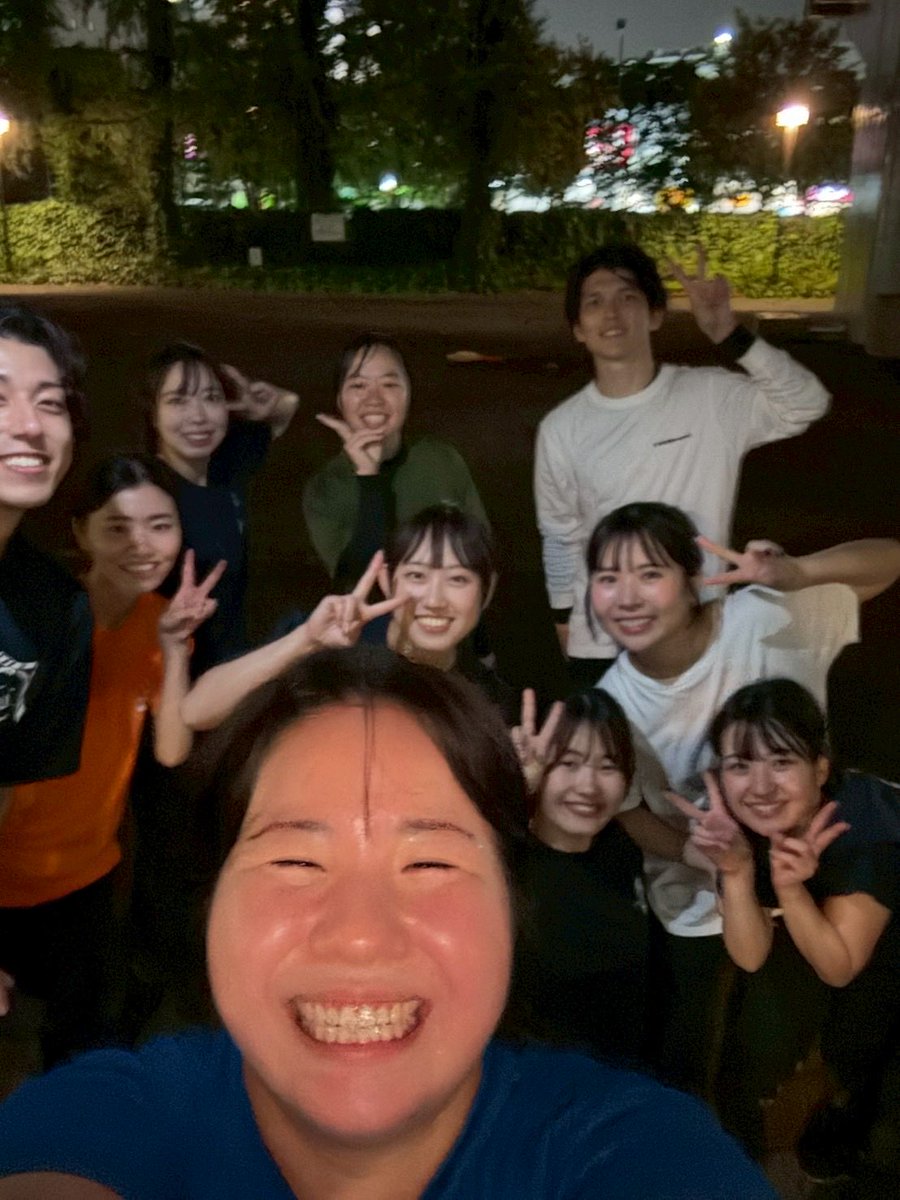 meito18th's tweet photo. こんばんは！18代目鳴踊です！
昨日も、「顔晴レ!!!」の覚え直し練を行ないました^ ^

早いもので、10月の本練習もこの日で最後！
徐々に参加メンバーも増えていき、よりバサカニ当日が楽しみです😆

#18代目鳴踊　#顔晴レ!!!  #バサカニ https://t.co/L62rqZBFp8