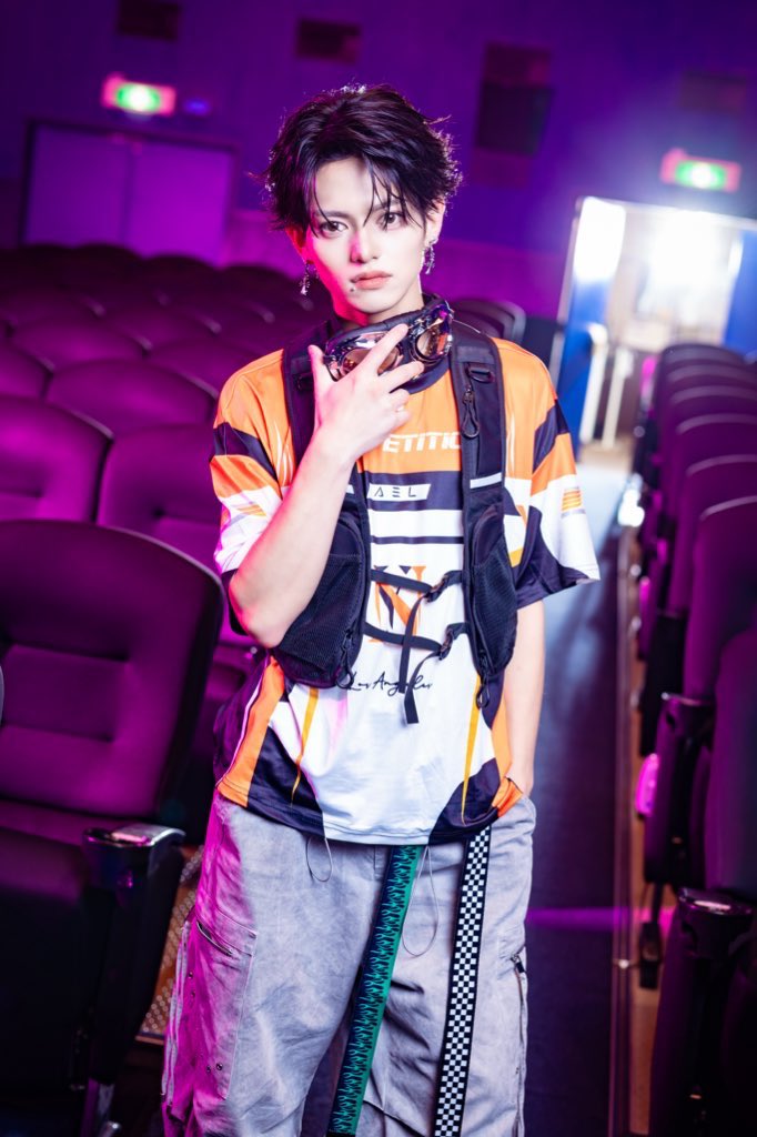 UNCOEUR_JP's tweet photo. --- SYSTEM: COMPLETE ---
フォロワー200人達成。

UNCOEURシステムへのアクセスが許可されました。

--- MEMBER:03 Takumi
@uncoeur_takumi

--- MEMBER:04 Yukimasa
@uncoeur_ykms

「Now loading next file...」
NEXT UNLOCK ⇒ フォロワー500人で解放。 https://t.co/x3Ou9rAIqp