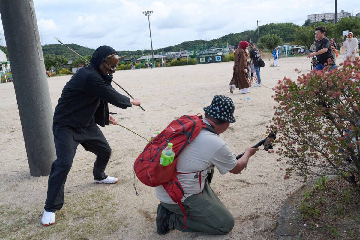 becha_info's tweet photo. @ICCHY8591 ［ネタ出し❸］

複数のべちゃに叩かれて腕を負傷した『勲章を授かれた』、#石川典行 氏（@ICCHY8591）を当べちゃ祭公式カメラマンが激写してました。

うっかり全部掲載してしまいました🤗

次のページ>>> https://t.co/WqMiqZ0p1k