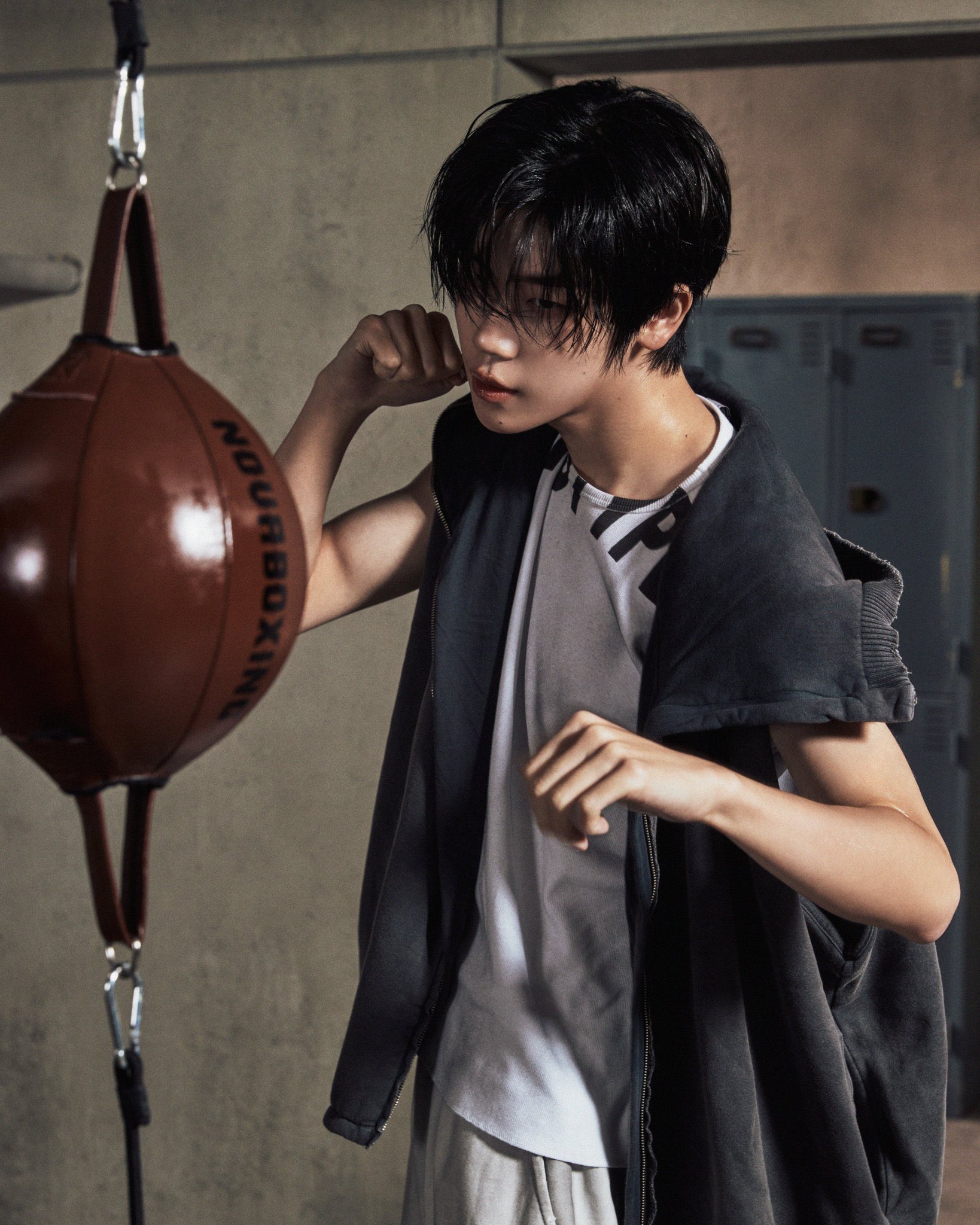 チャンヨジュン - Search / X