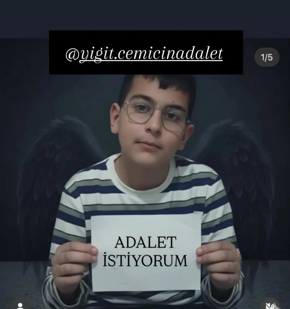 Yigiticinadalet's tweet photo. ben günlerdir her yerde diyorum ki oğlumun katilleri okulda.  OKULDA KATİL VAR diyorum neden kimse duymuyor Allah için okulda KATİL mi olur herkes nerede niye kimse beni duymuyor ne yapayım ne gerekiyor zaten canımı toprağa verdim başkalarını öldürmesinler diye uğraşıyorum https://t.co/9OAeGii3Mn