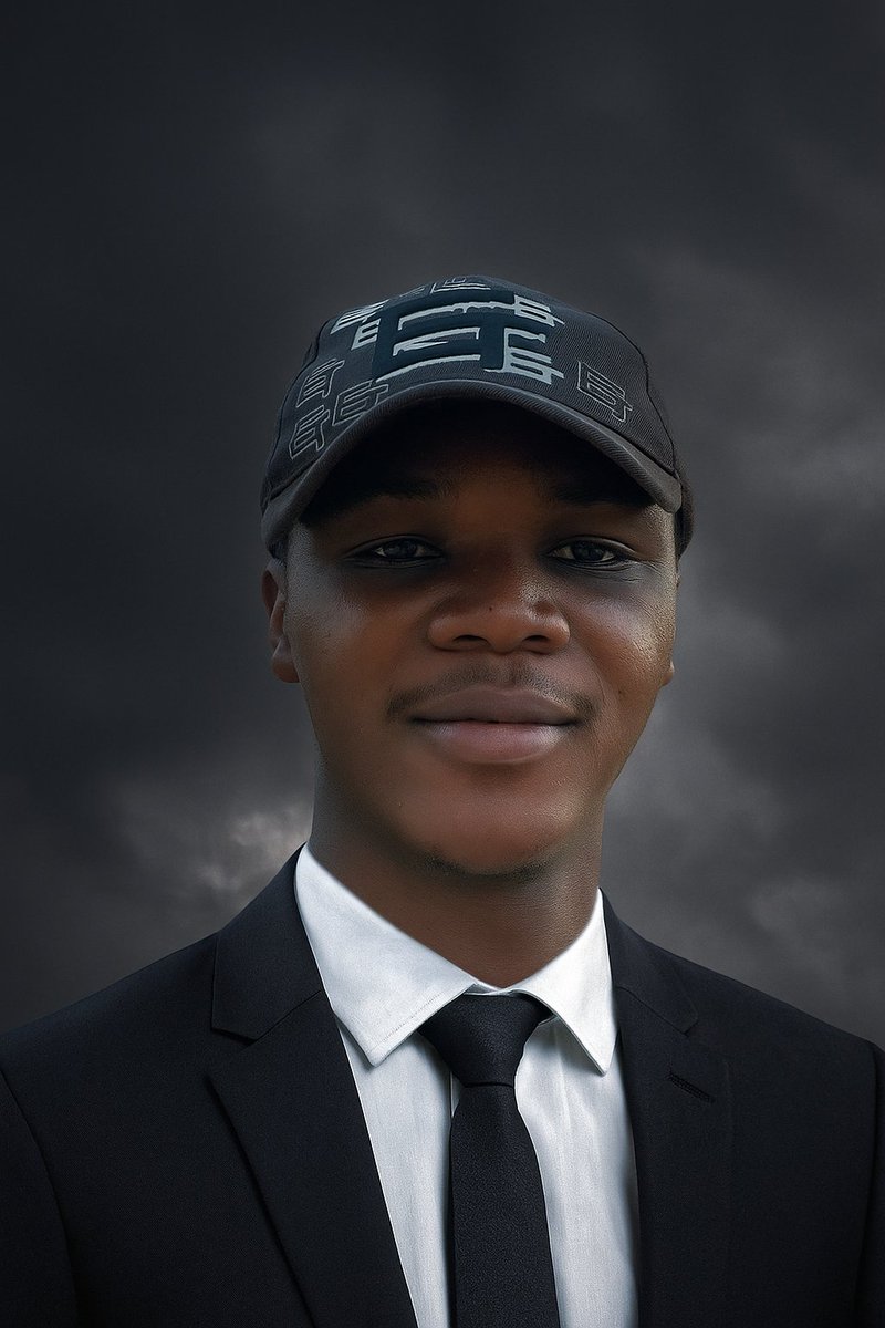 smartkingc20's tweet image. Economy Network (planned) that handles the token economics, access grants, staking, etc.@idOS_network

The token IDOS is designed as the utility token of the network: used for staking by node-operators, for fees by data issuers/consumers, to align incentive structures.