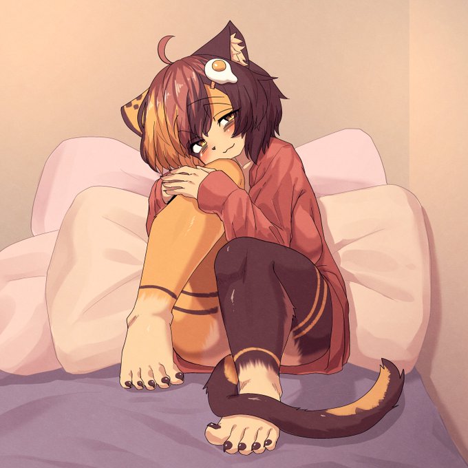 支援サイトで有料公開してから1年経過したものを無料公開中!

ベッドの上の三毛猫ちゃん。。。 